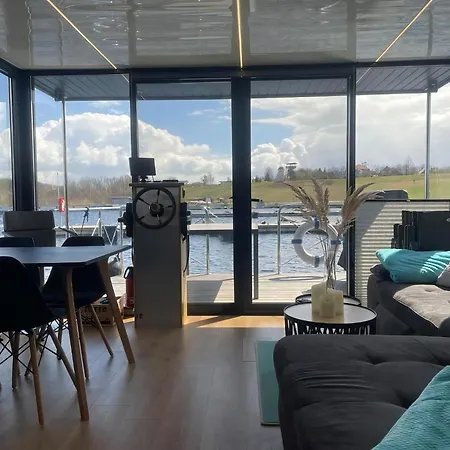 Apartman Hausboot Mit Sauna *