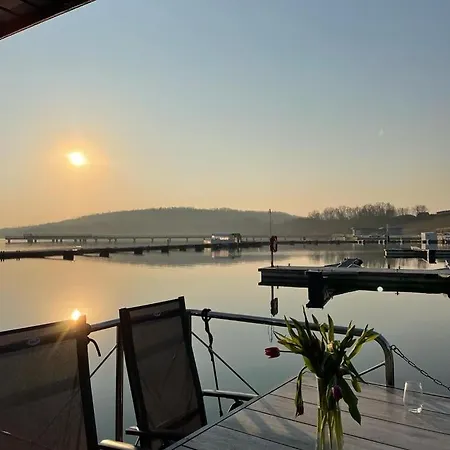 Apartman Hausboot Mit Sauna Braunsbedra